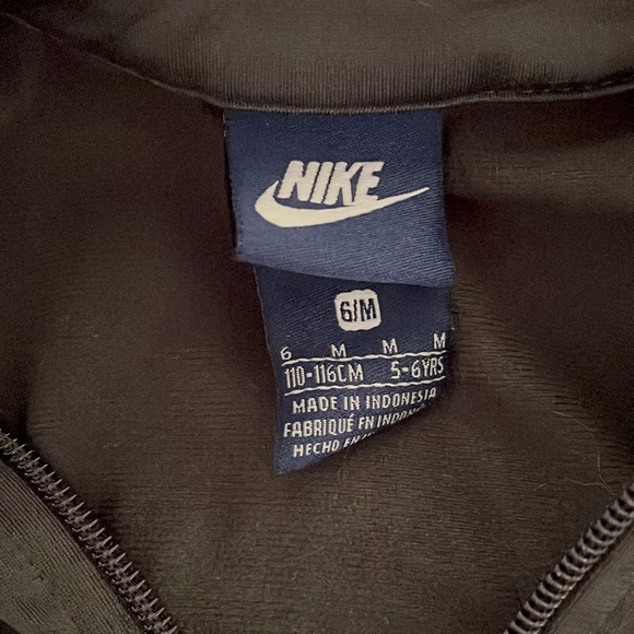 Nike Zip-Up Thermal Jacket for Kids - Picture 3 of 4